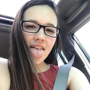 Meet your Posher, Kaitlyn